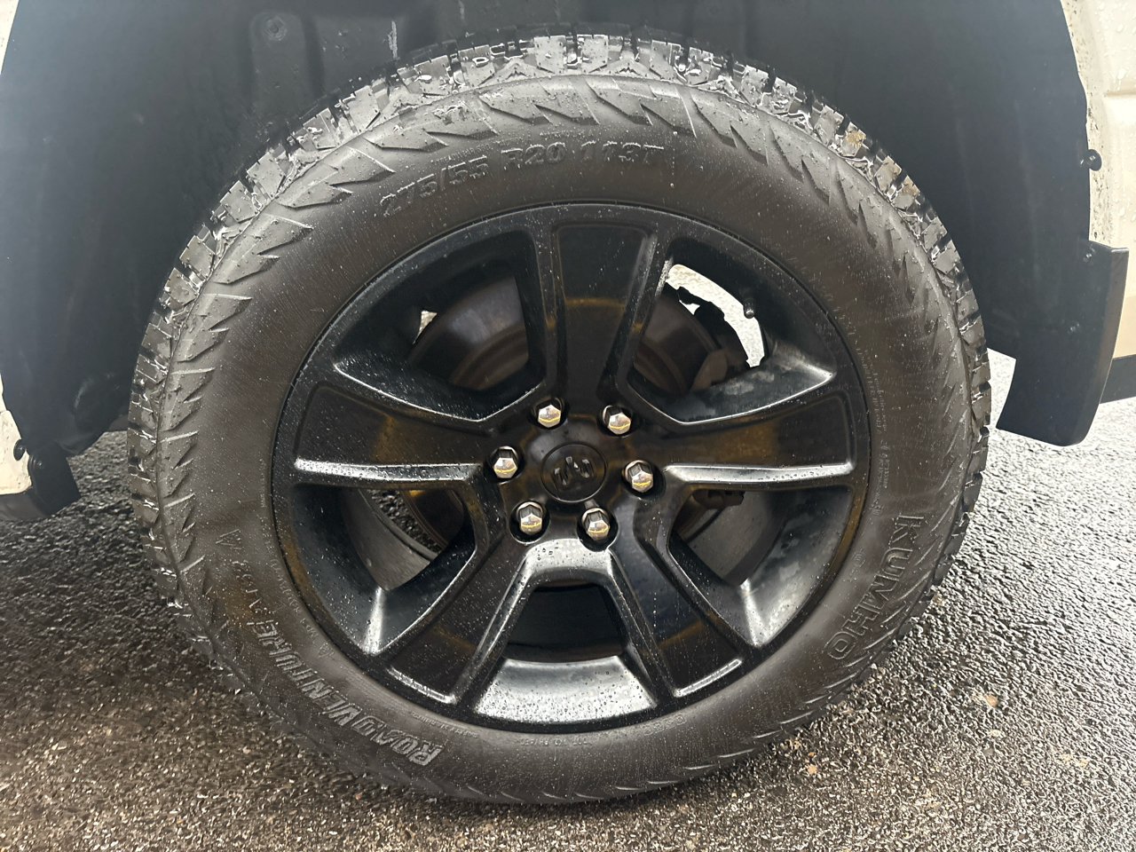 RAM 1500 Big Horn Quad Cab 4WD 2023