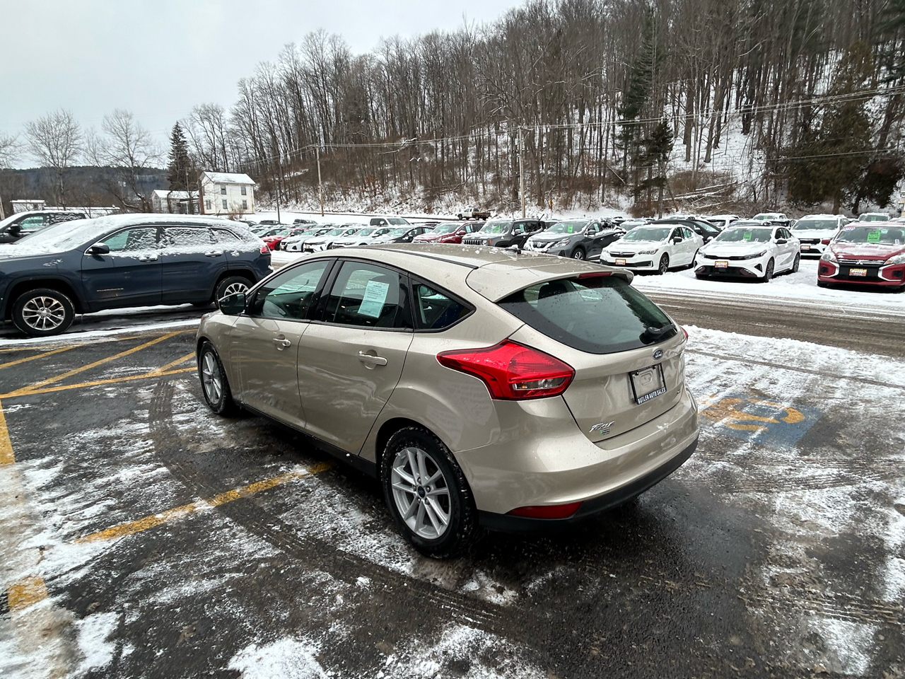 Ford Focus SE Hatch 2018