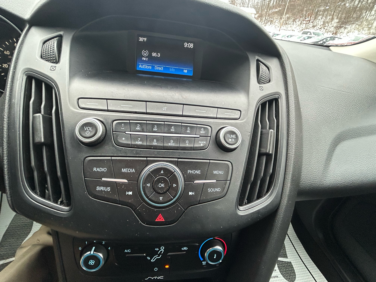 Ford Focus SE Hatch 2018