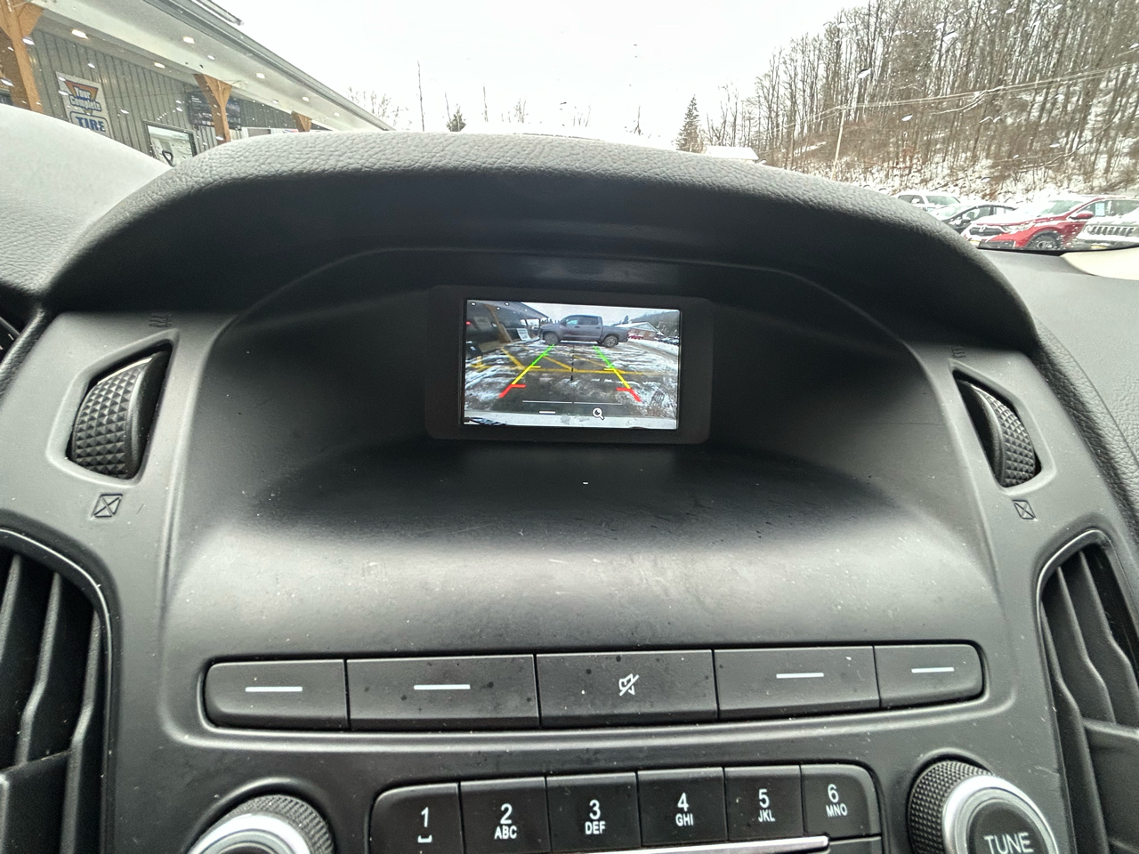 Ford Focus SE Hatch 2018