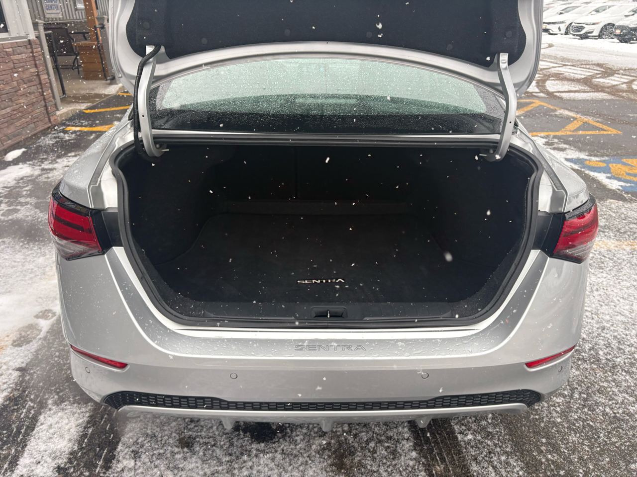 Nissan Sentra SV 2021