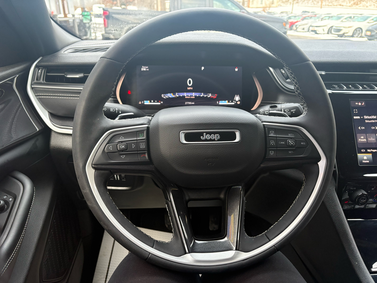 Jeep Grand Cherokee Altitude 4D SUV 4WD 2023