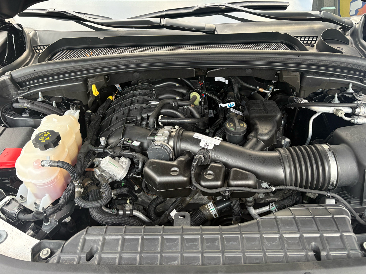 Jeep Grand Cherokee Altitude 4D SUV 4WD 2023