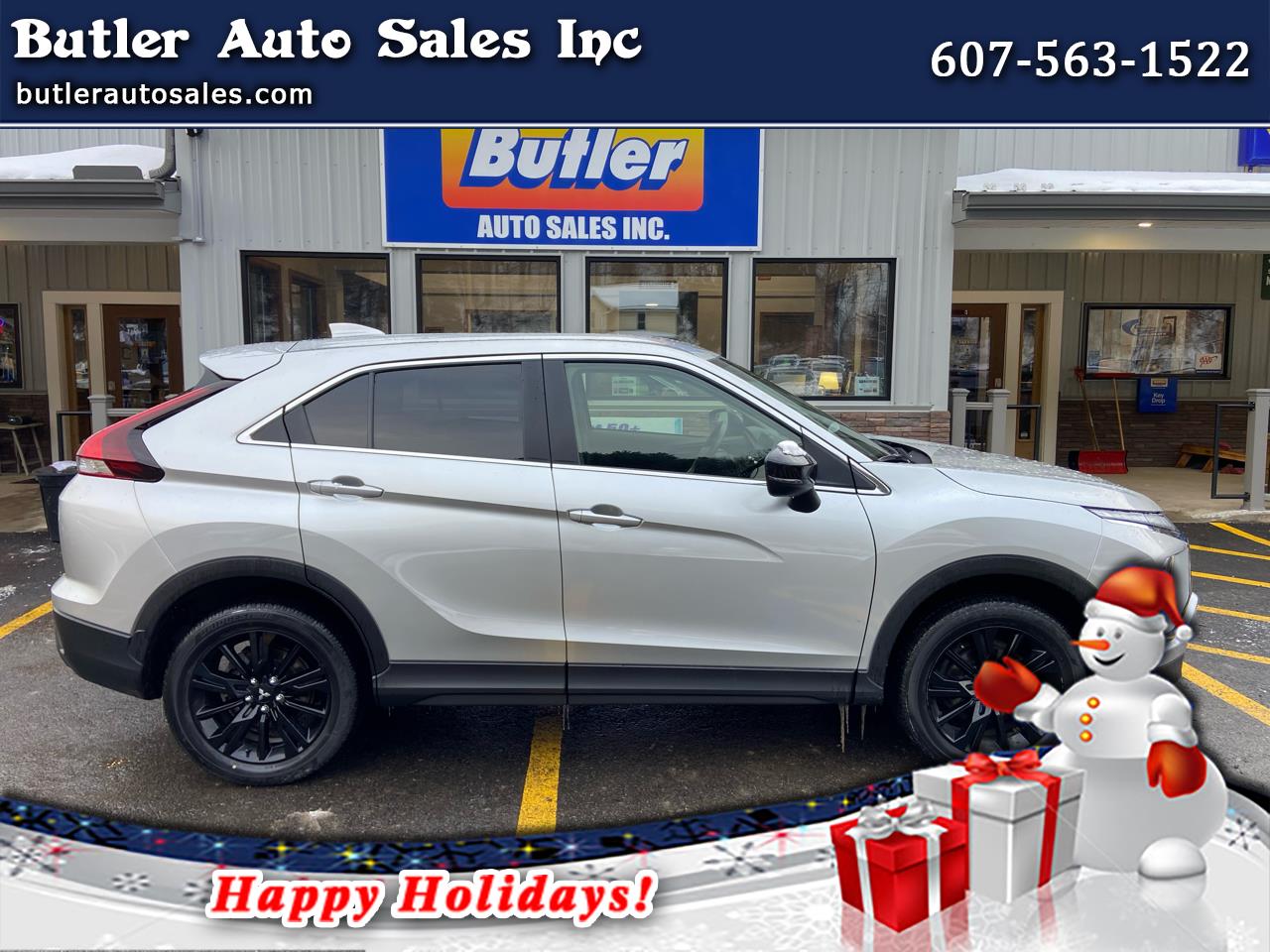 2023 Mitsubishi Eclipse Cross LE's photo