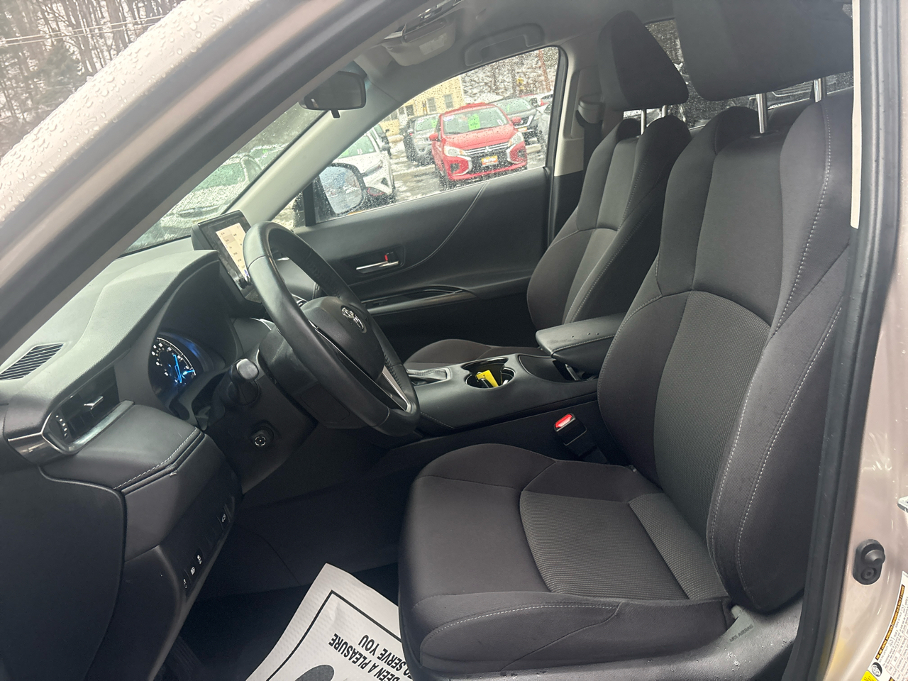 Toyota Venza LE 2023