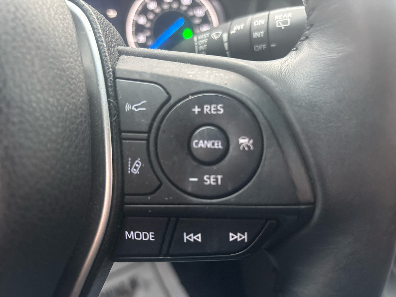 Toyota Venza LE 2023