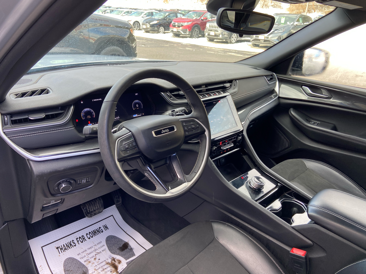 Jeep Grand Cherokee L Laredo 4WD 2023