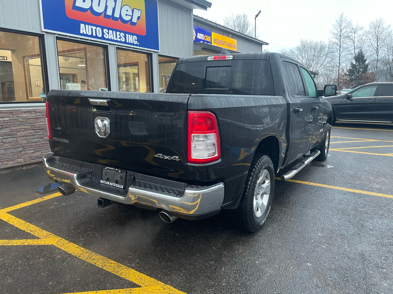 RAM 1500 Big Horn Crew Cab SWB 4WD 2019