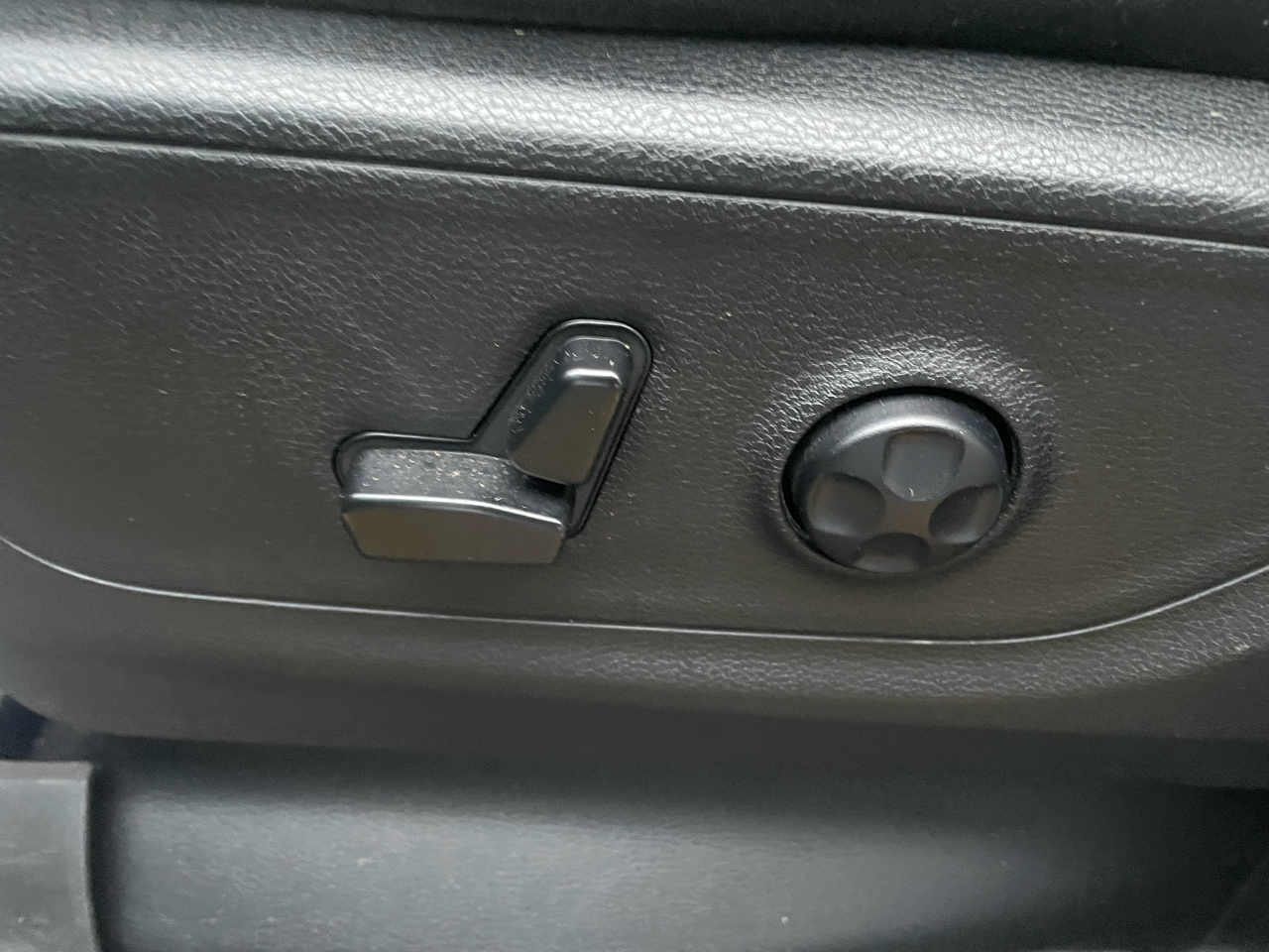 RAM 1500 Big Horn Crew Cab SWB 4WD 2019