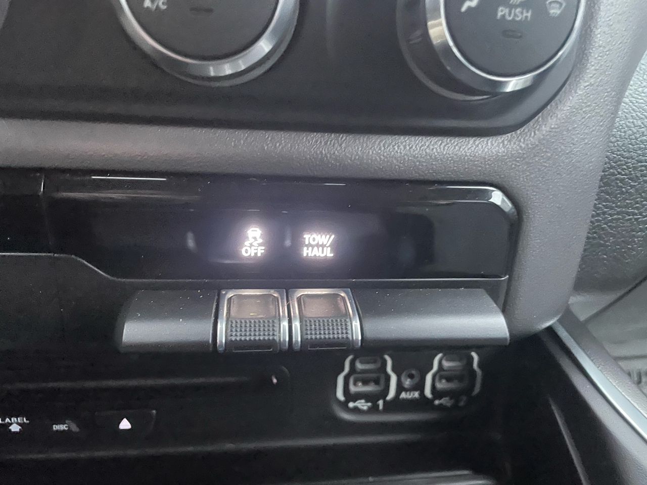 RAM 1500 Big Horn Crew Cab SWB 4WD 2019