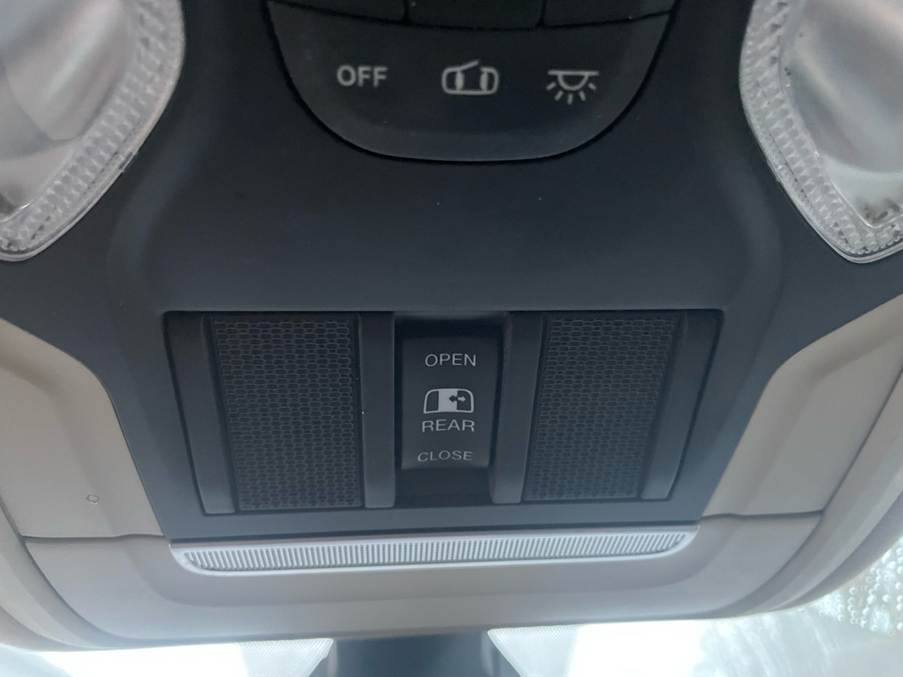 RAM 1500 Big Horn Crew Cab SWB 4WD 2019