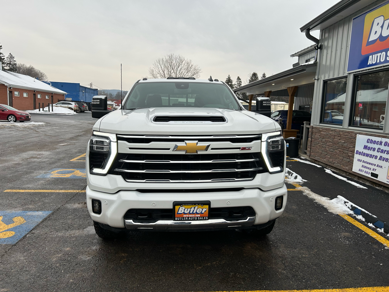 Chevrolet Silverado 2500HD LT Crew Cab Short Bed 4WD 2025