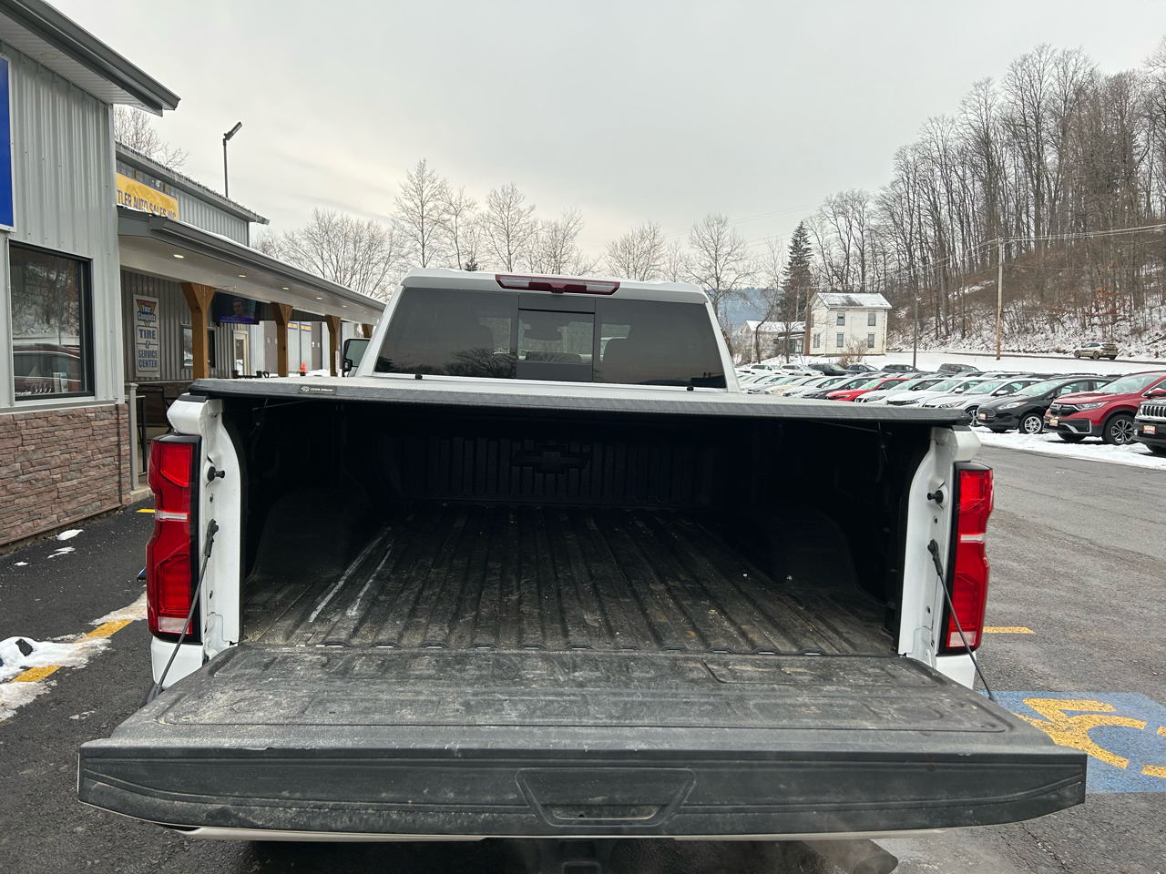 Chevrolet Silverado 2500HD LT Crew Cab Short Bed 4WD 2025