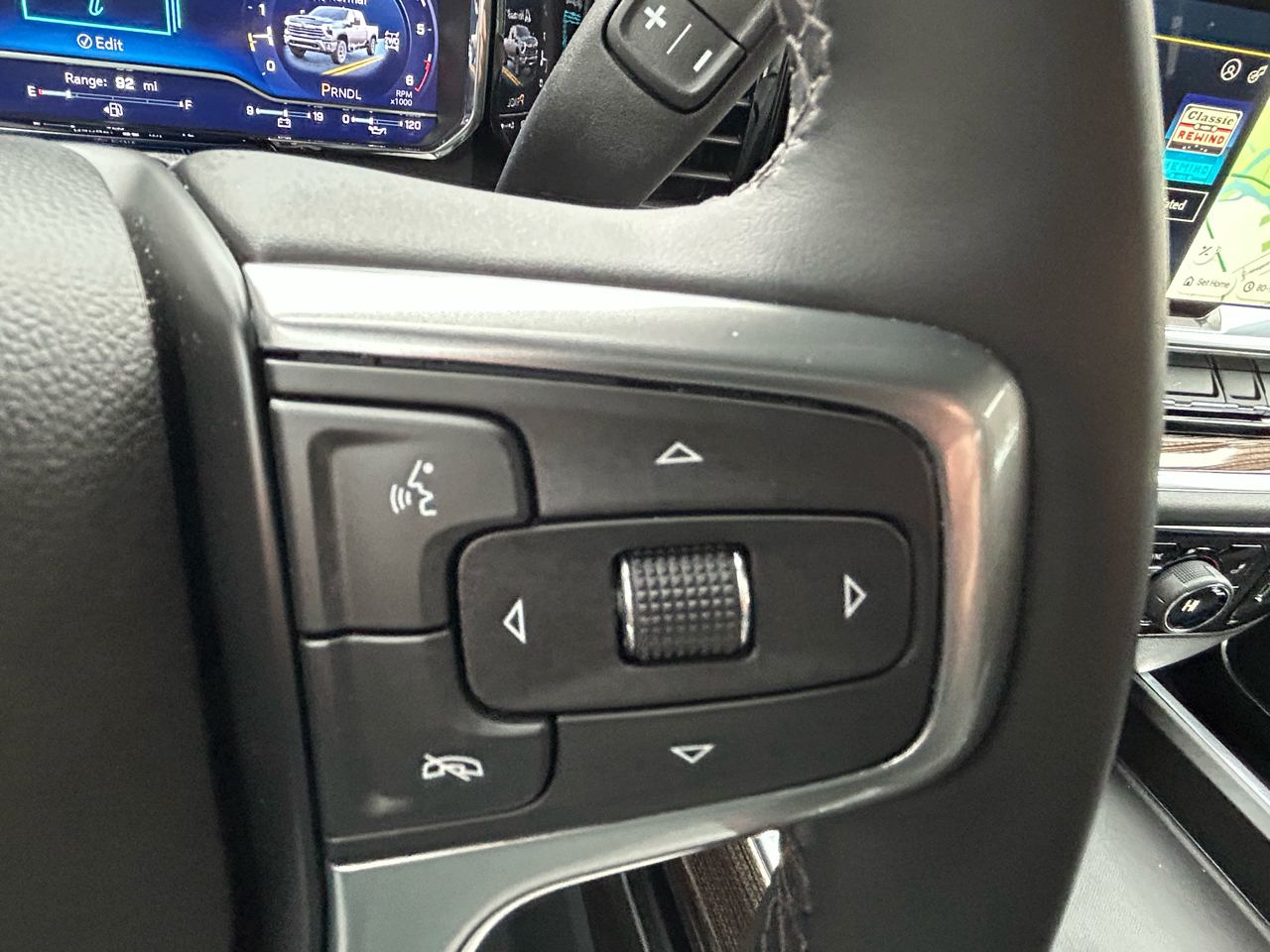 Chevrolet Silverado 2500HD LT Crew Cab Short Bed 4WD 2025