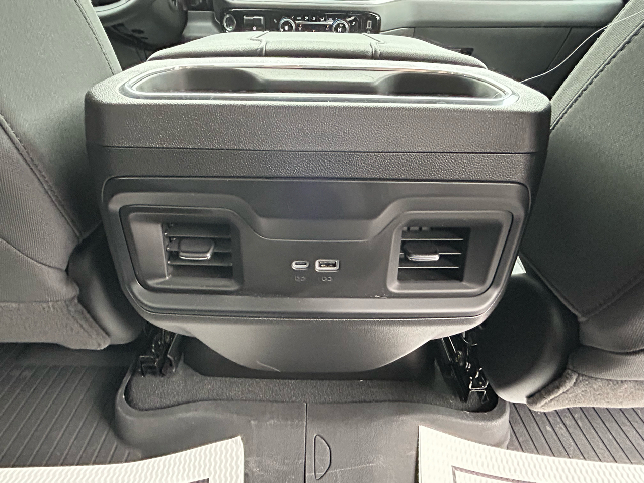 Chevrolet Silverado 2500HD LT Crew Cab Short Bed 4WD 2025