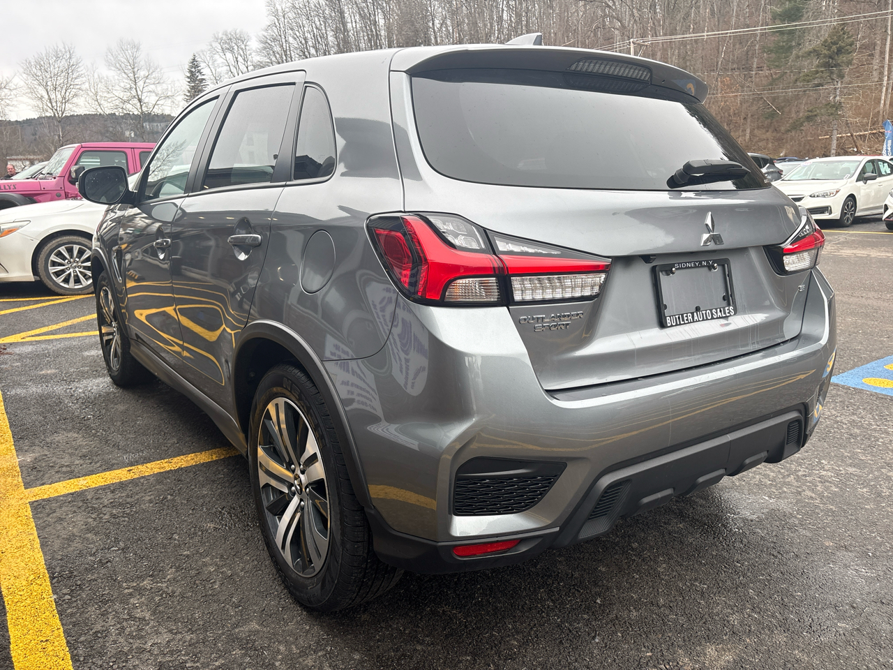 Mitsubishi Outlander Sport 2.0 ES 4WD 2024