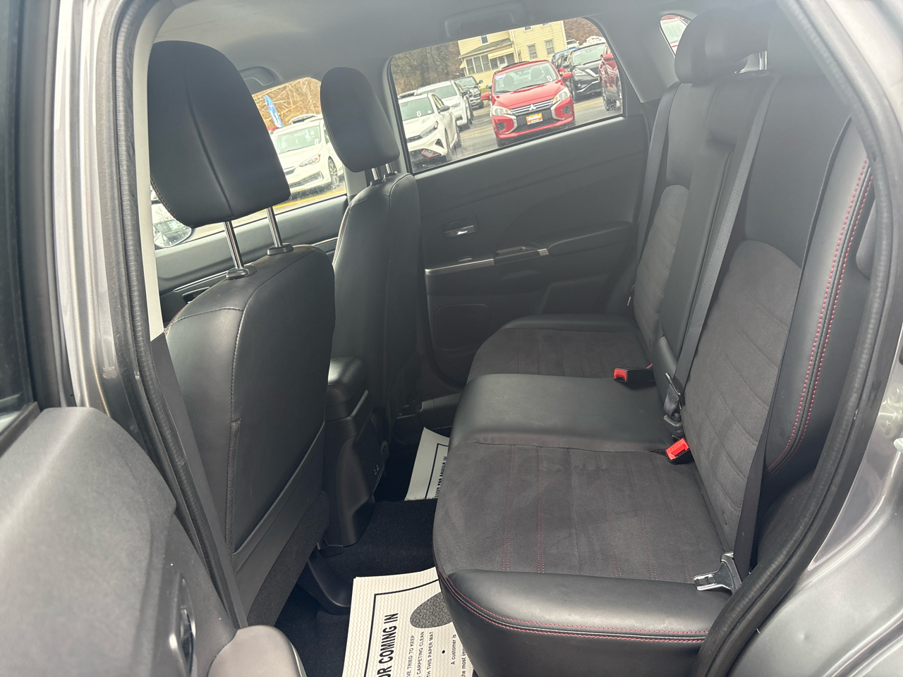 Mitsubishi Outlander Sport 2.0 ES 4WD 2024