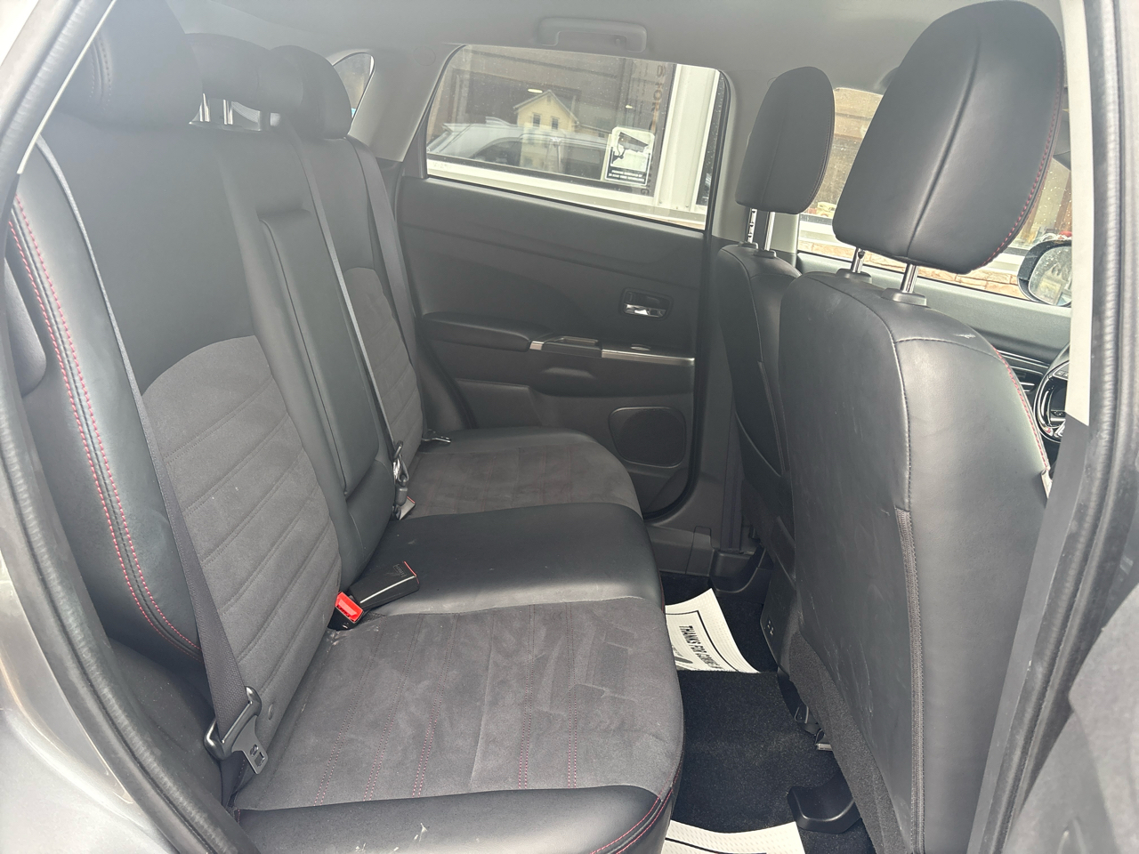 Mitsubishi Outlander Sport 2.0 ES 4WD 2024