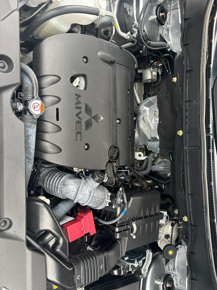 Mitsubishi Outlander Sport 2.0 ES 4WD 2024