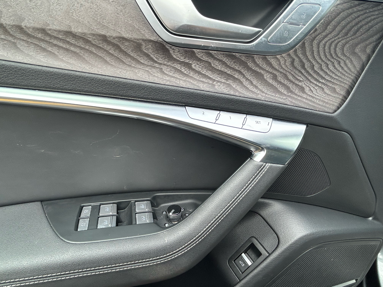 Audi A6 Premium Plus 55 TFSI quattro 2024