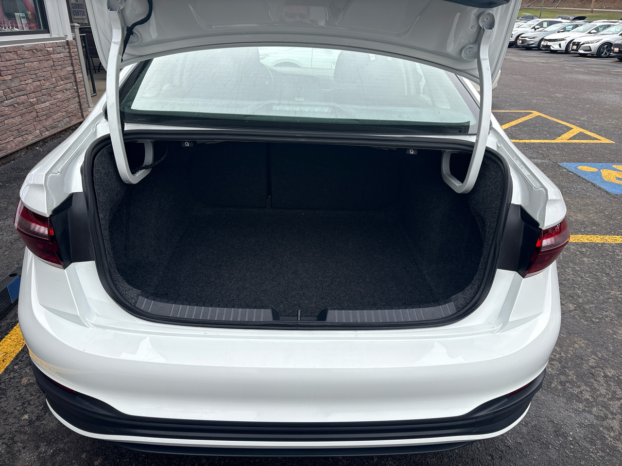 Volkswagen Jetta S 2024