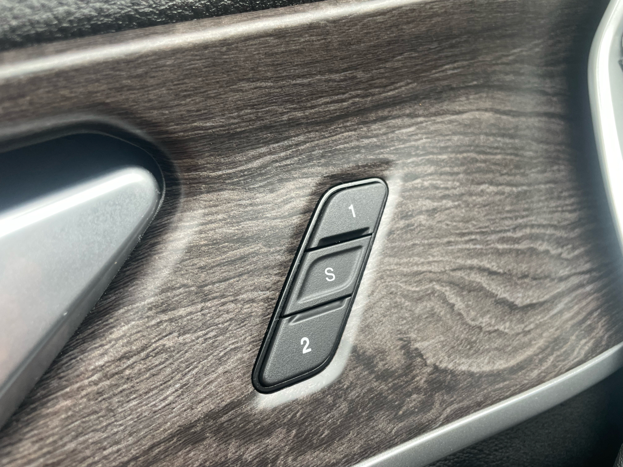 Jeep Grand Cherokee L Limited 4WD 2023