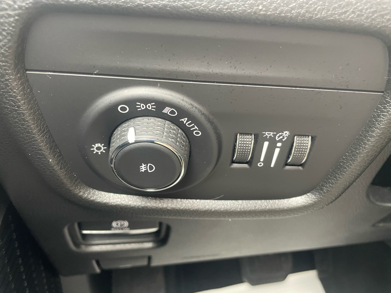 Jeep Grand Cherokee L Limited 4WD 2023