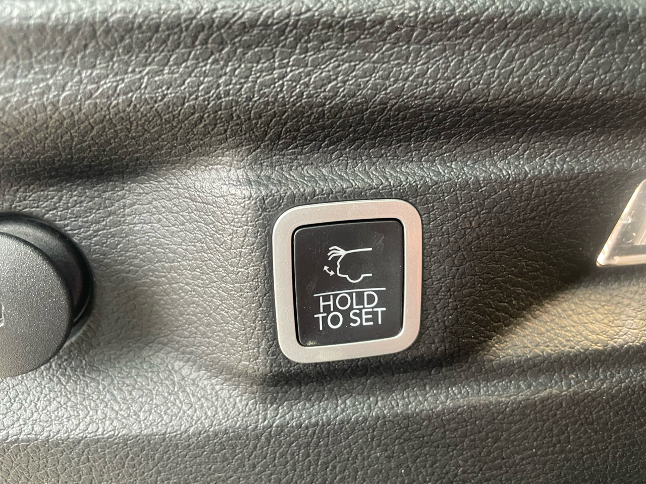 Jeep Grand Cherokee L Limited 4WD 2023