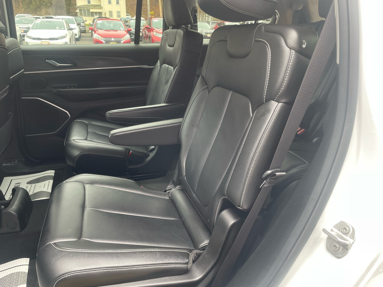 Jeep Grand Cherokee L Limited 4WD 2023