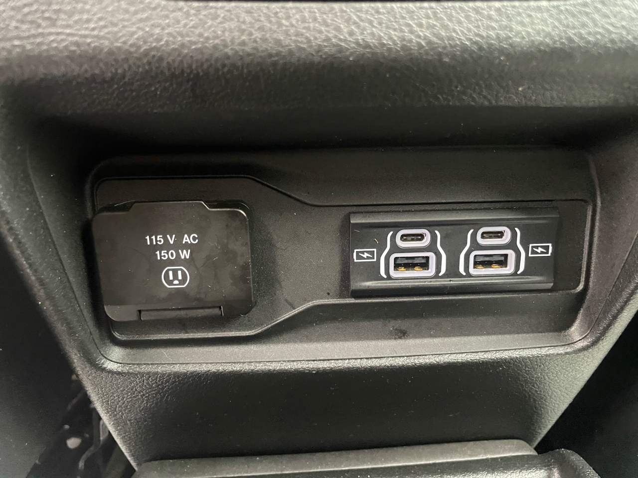 Jeep Grand Cherokee L Limited 4WD 2023