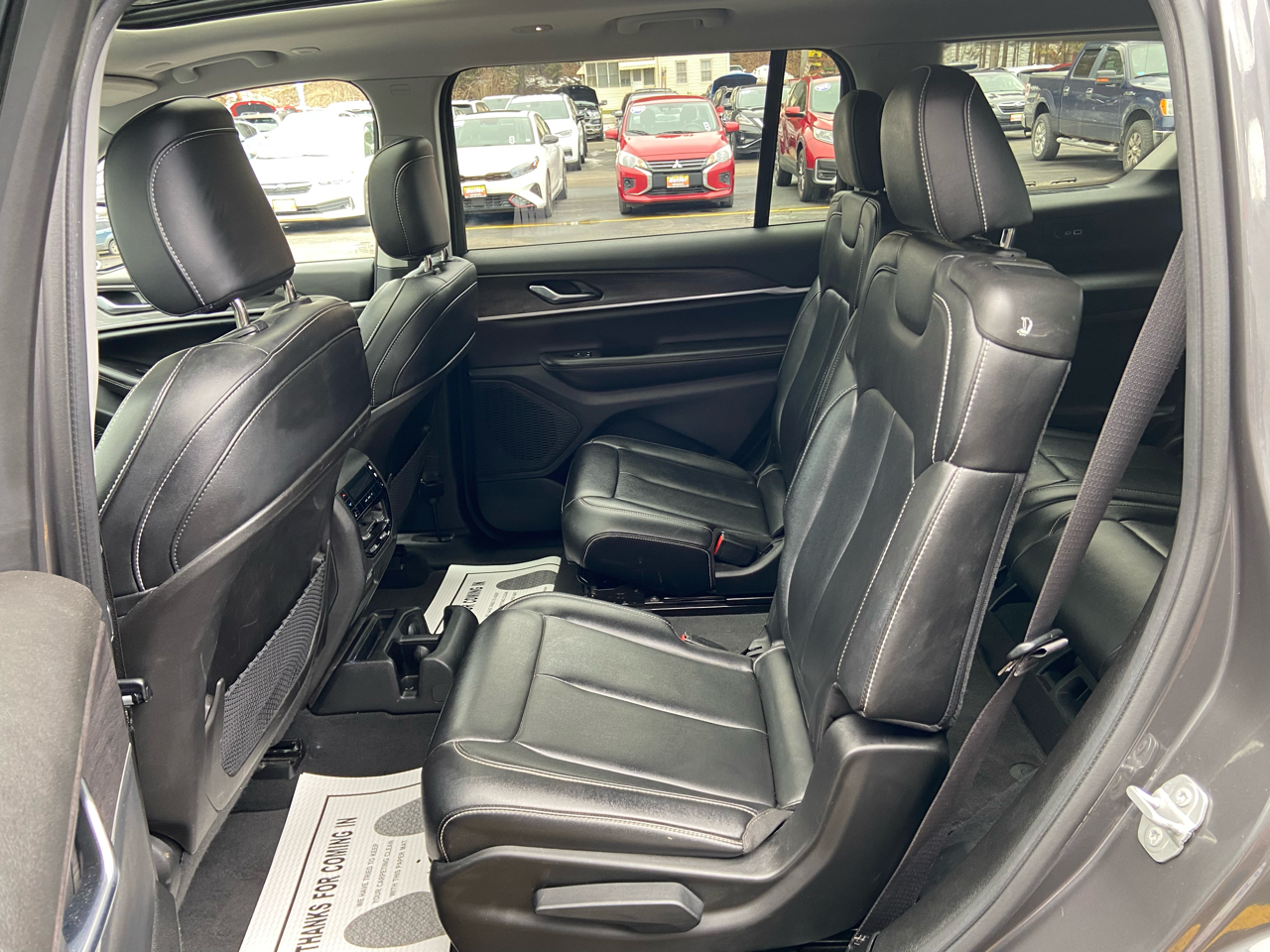 Jeep Grand Cherokee L Limited 4WD 2023