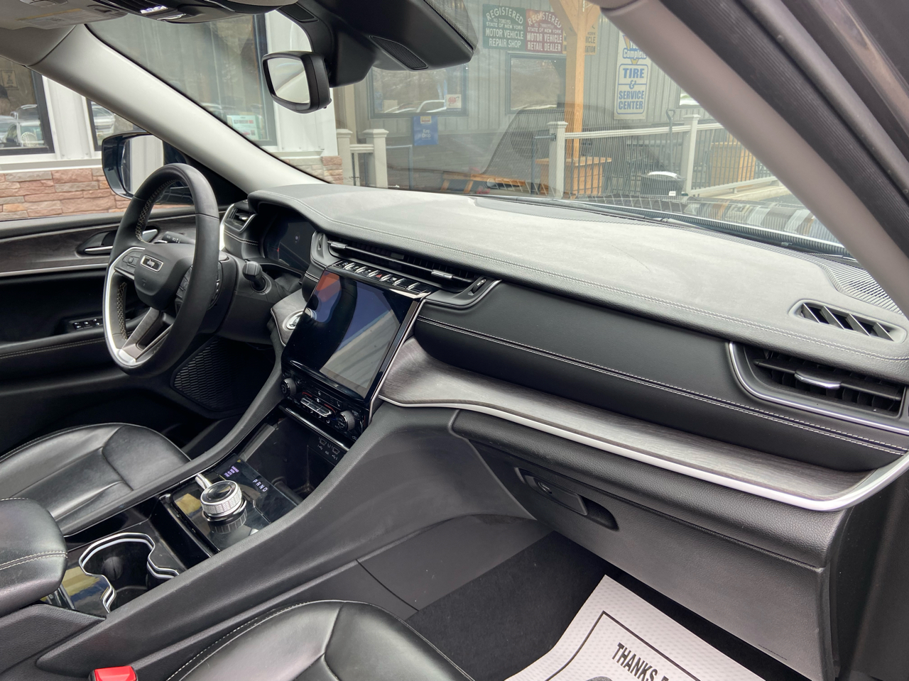 Jeep Grand Cherokee L Limited 4WD 2023