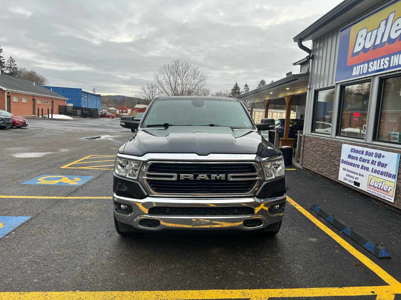 RAM 1500 Big Horn Crew Cab SWB 4WD 2019