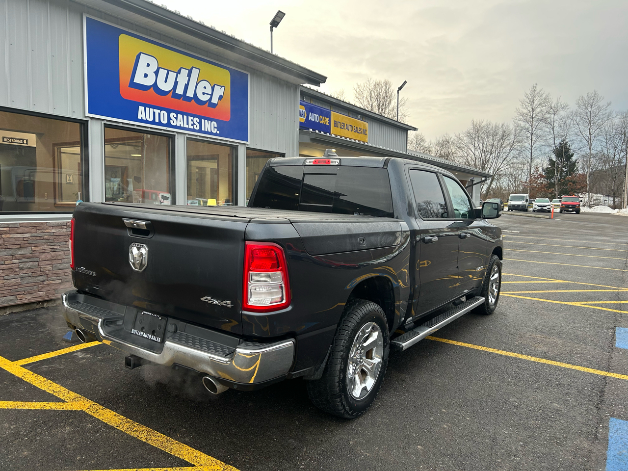 RAM 1500 Big Horn Crew Cab SWB 4WD 2019