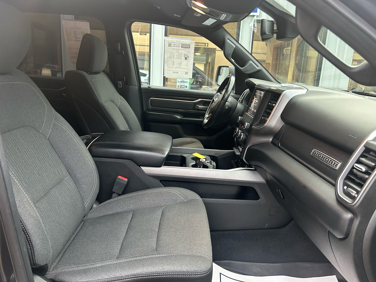 RAM 1500 Big Horn Crew Cab SWB 4WD 2019