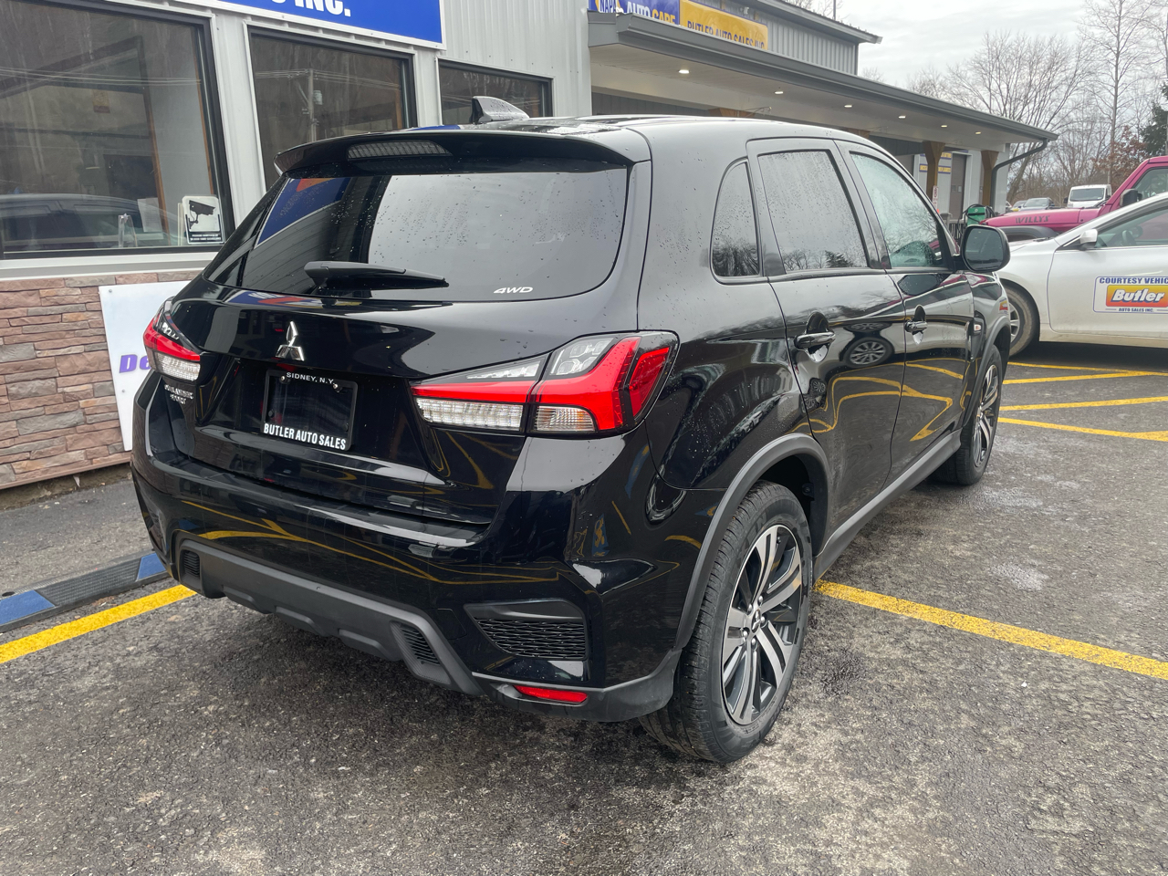 Mitsubishi Outlander Sport 2.0 ES 4WD 2025