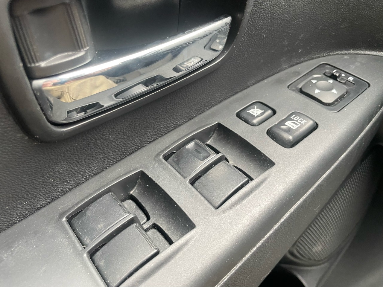 Mitsubishi Outlander Sport 2.0 ES 4WD 2025