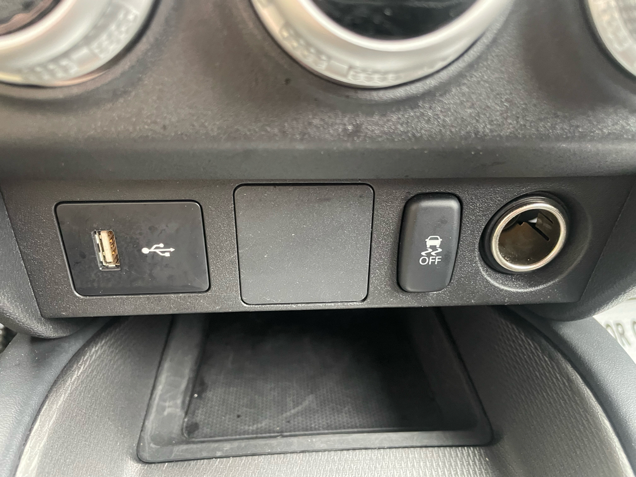 Mitsubishi Outlander Sport 2.0 ES 4WD 2025