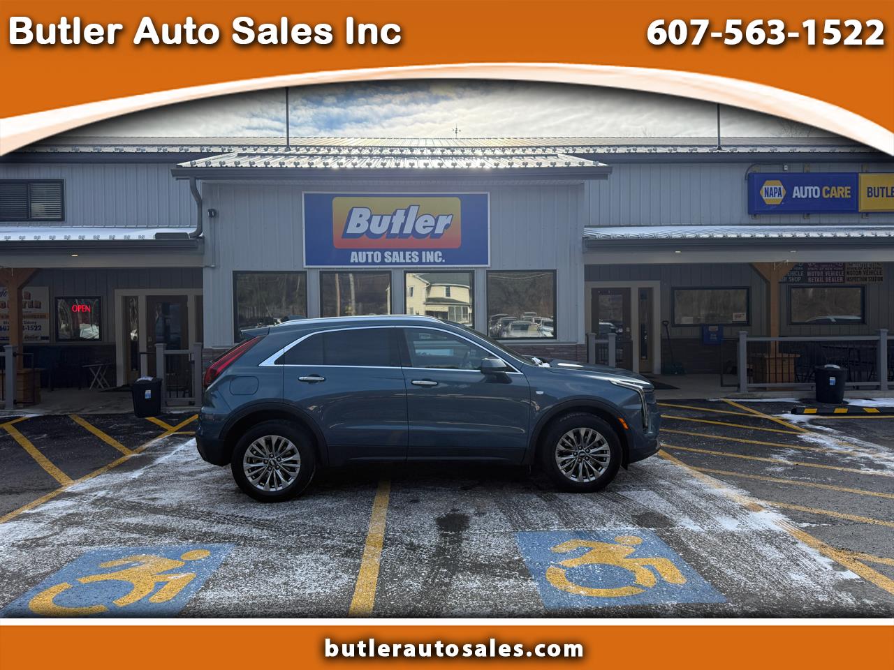 2025 Cadillac XT4 Premium Luxury AWD