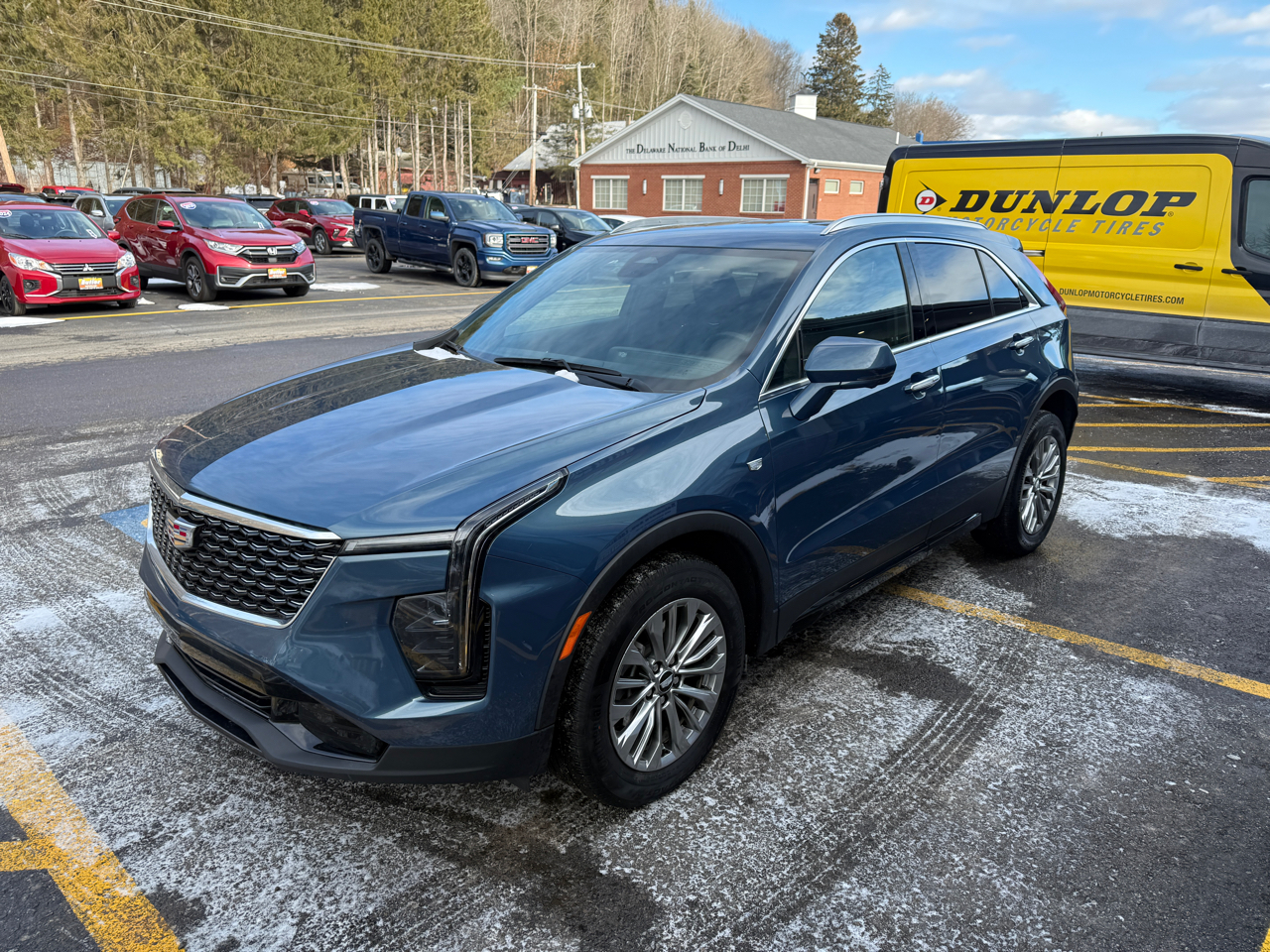 Cadillac XT4 Premium Luxury AWD 2025