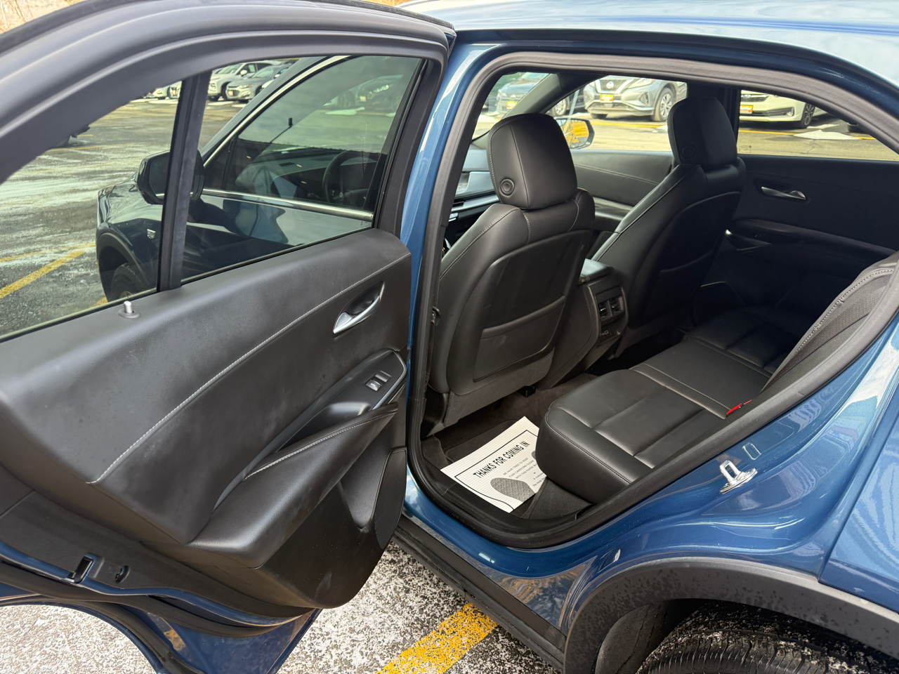 Cadillac XT4 Premium Luxury AWD 2025