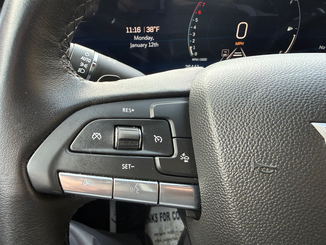 Cadillac XT4 Premium Luxury AWD 2025