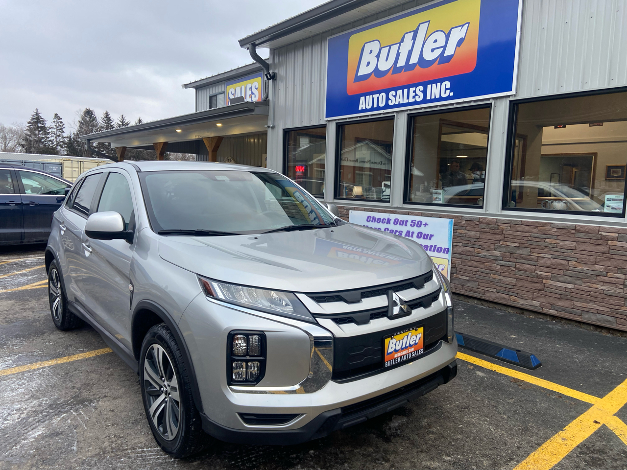 Mitsubishi Outlander Sport 2.0 ES 4WD 2024