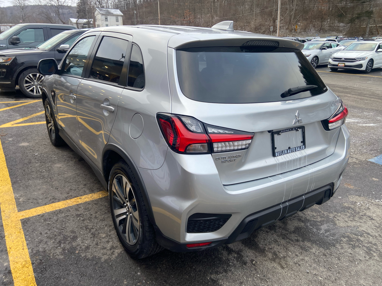 Mitsubishi Outlander Sport 2.0 ES 4WD 2024