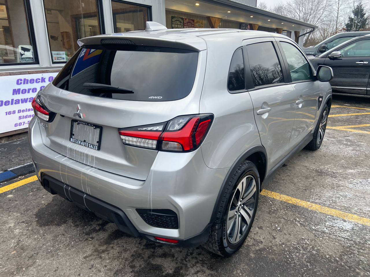 Mitsubishi Outlander Sport 2.0 ES 4WD 2024