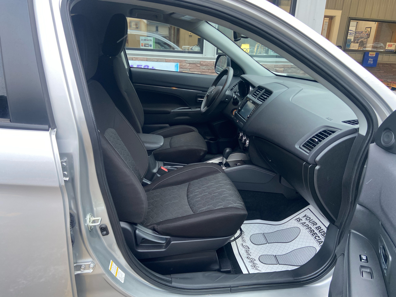 Mitsubishi Outlander Sport 2.0 ES 4WD 2024