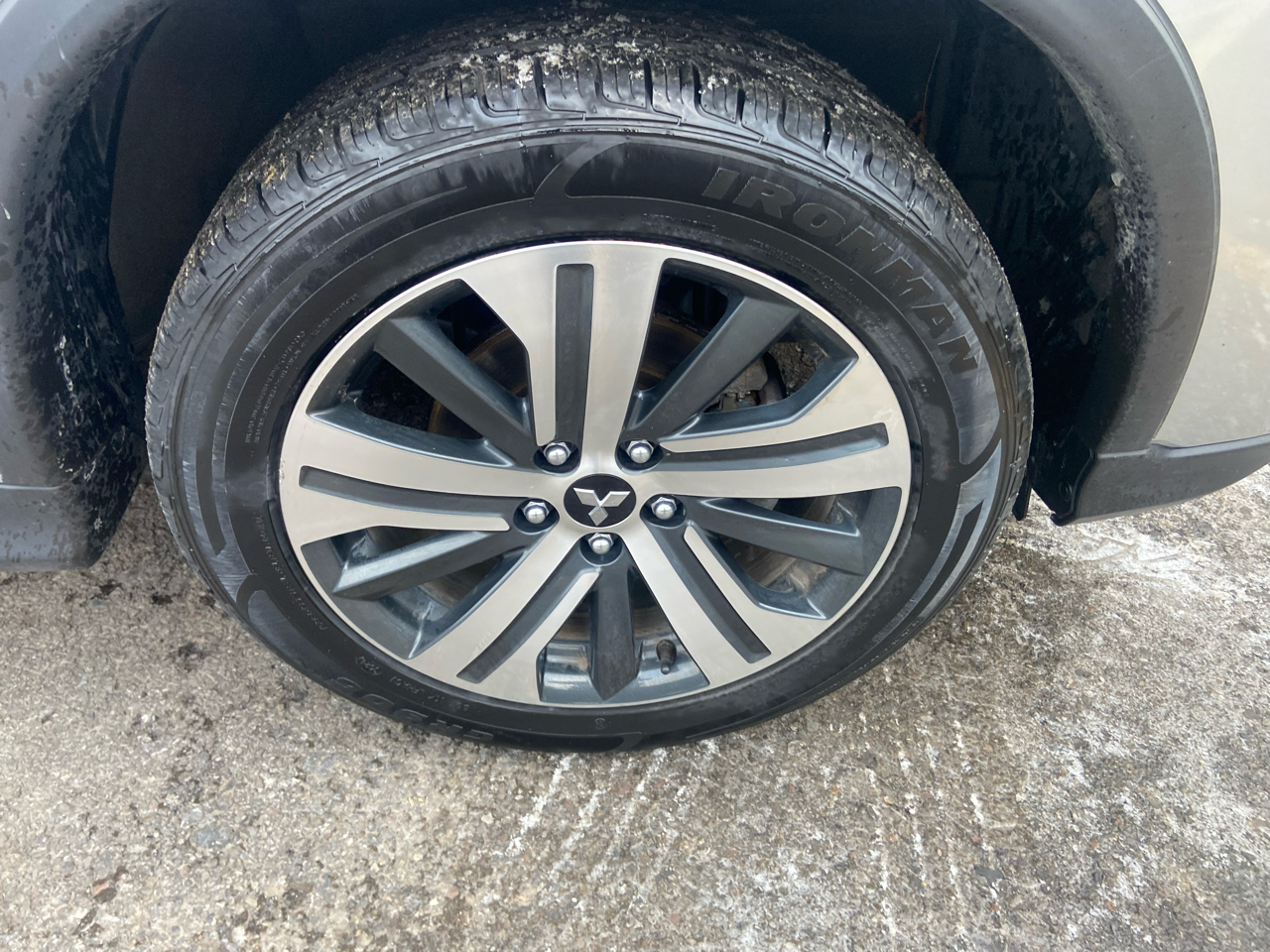 Mitsubishi Outlander Sport 2.0 ES 4WD 2024