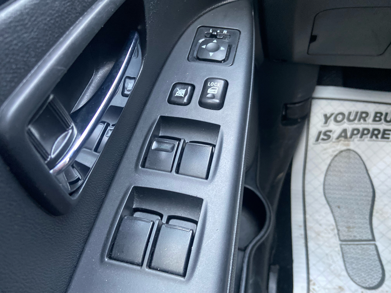 Mitsubishi Outlander Sport 2.0 ES 4WD 2024