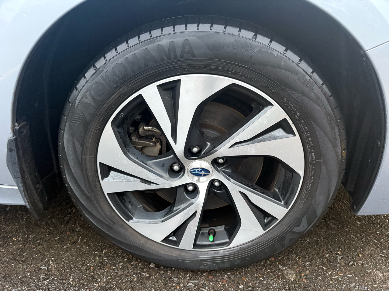 Subaru Legacy Premium 2024