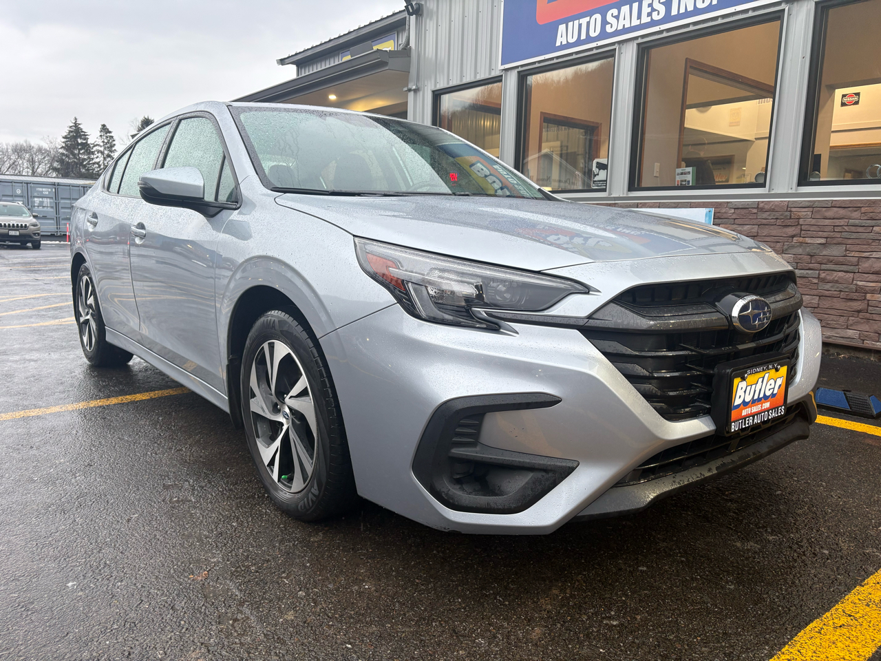 Subaru Legacy Premium 2024